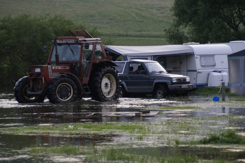 Hochwasser 2008 beim Campingplatz Bild Nr.031